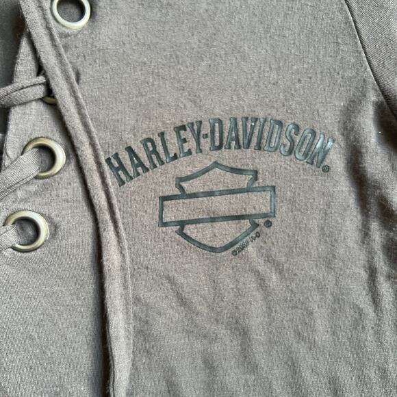 Harley Davidson Women's Lace up Gray Tee Size Small - Picture 4 of 9